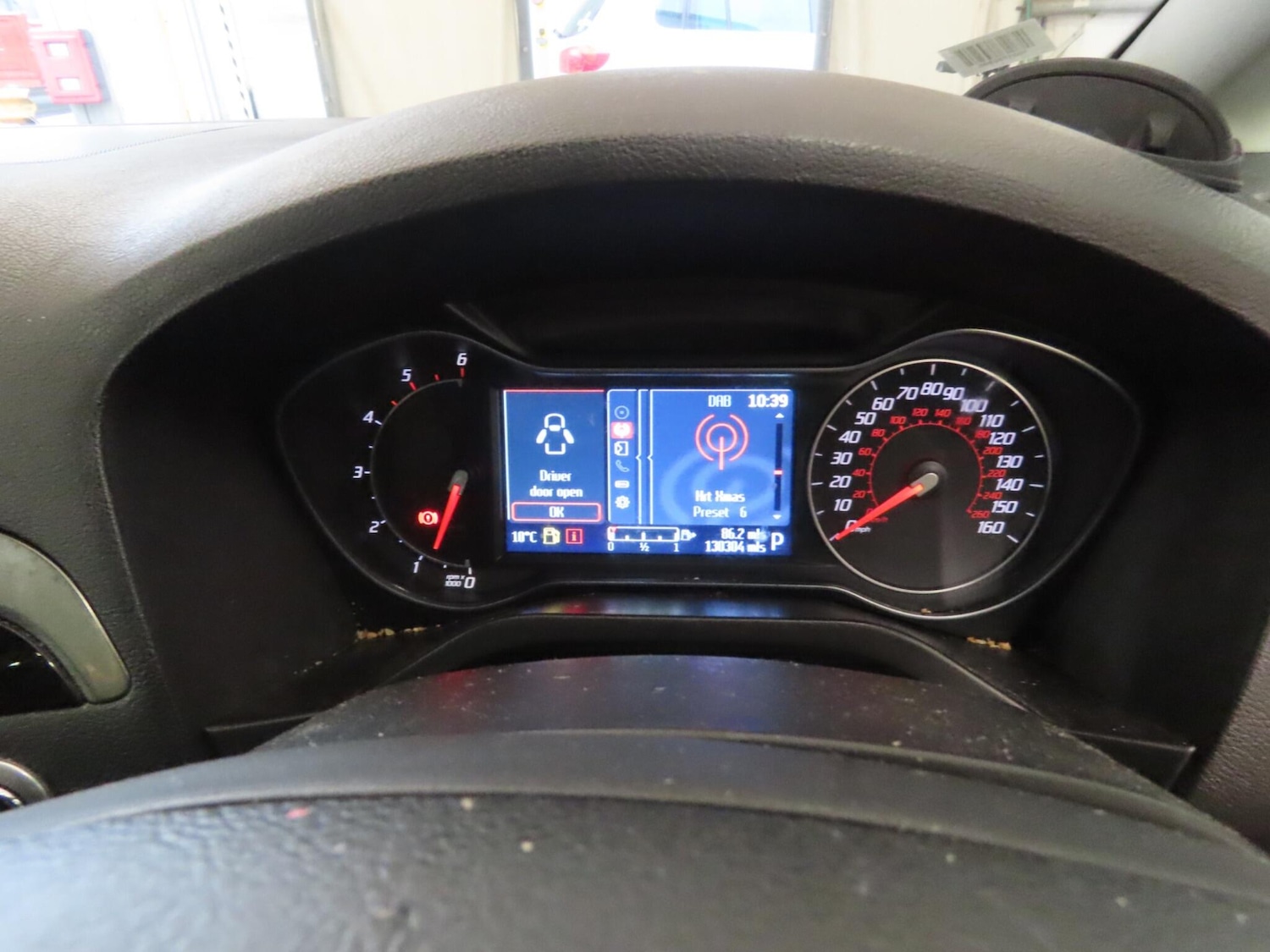 Used Ford S-Max 2013 for sale - 77029044: Photo 5