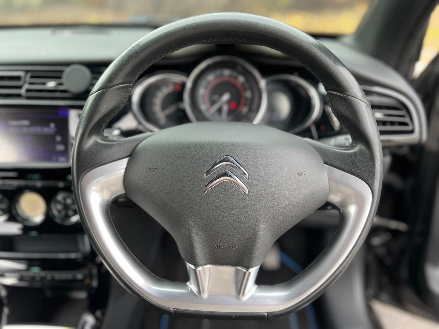 Used DS Automobiles DS 3 2016 for sale - 76360636: Photo 5