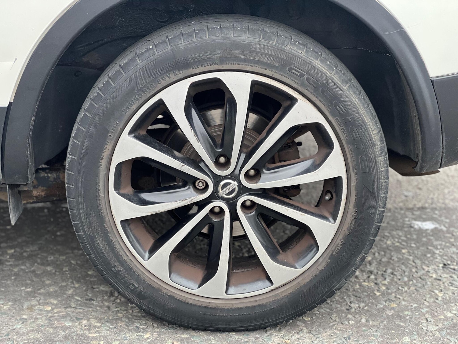 Used Nissan Qashqai 2013 for sale - 77793658: Photo 41