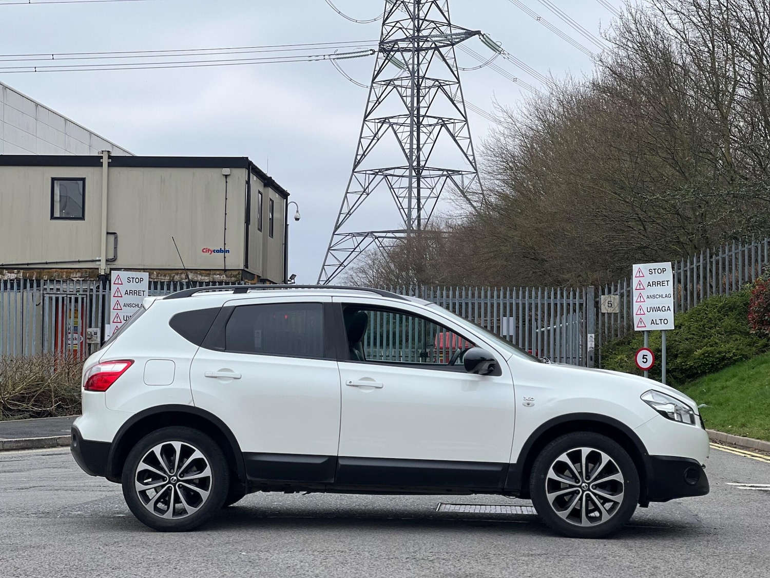Used Nissan Qashqai 2013 for sale - 77793658: Photo 8