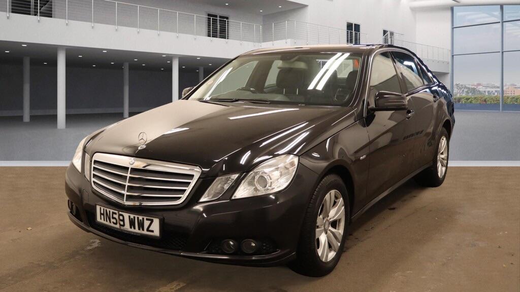 Used Mercedes-Benz E Class 2009 for sale - 76423757: Photo 2