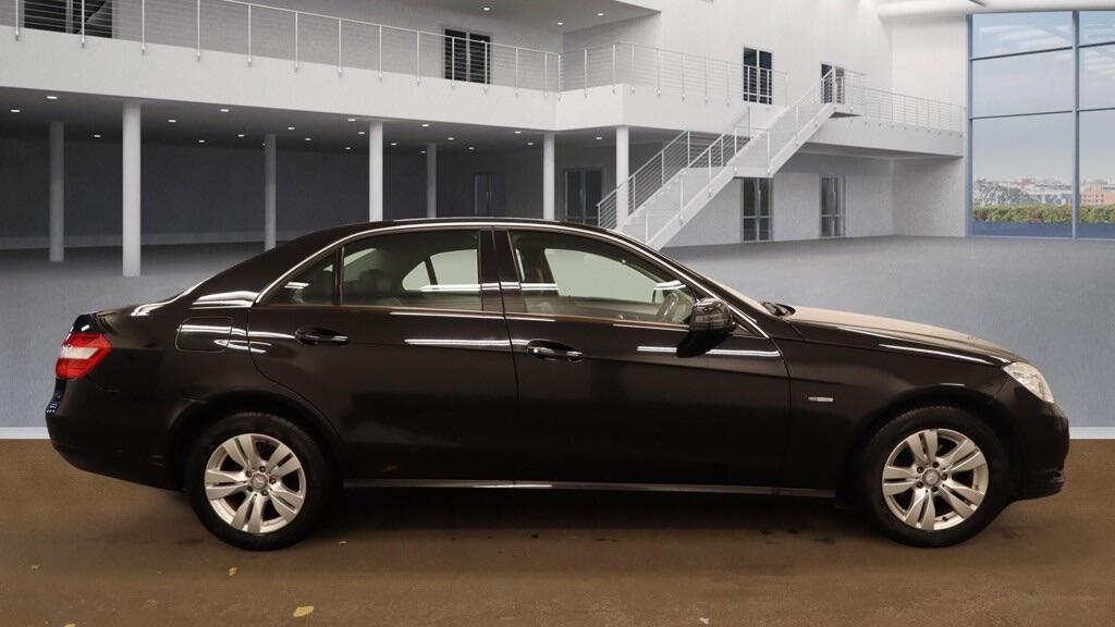 Used Mercedes-Benz E Class 2009 for sale - 76423757: Photo 5