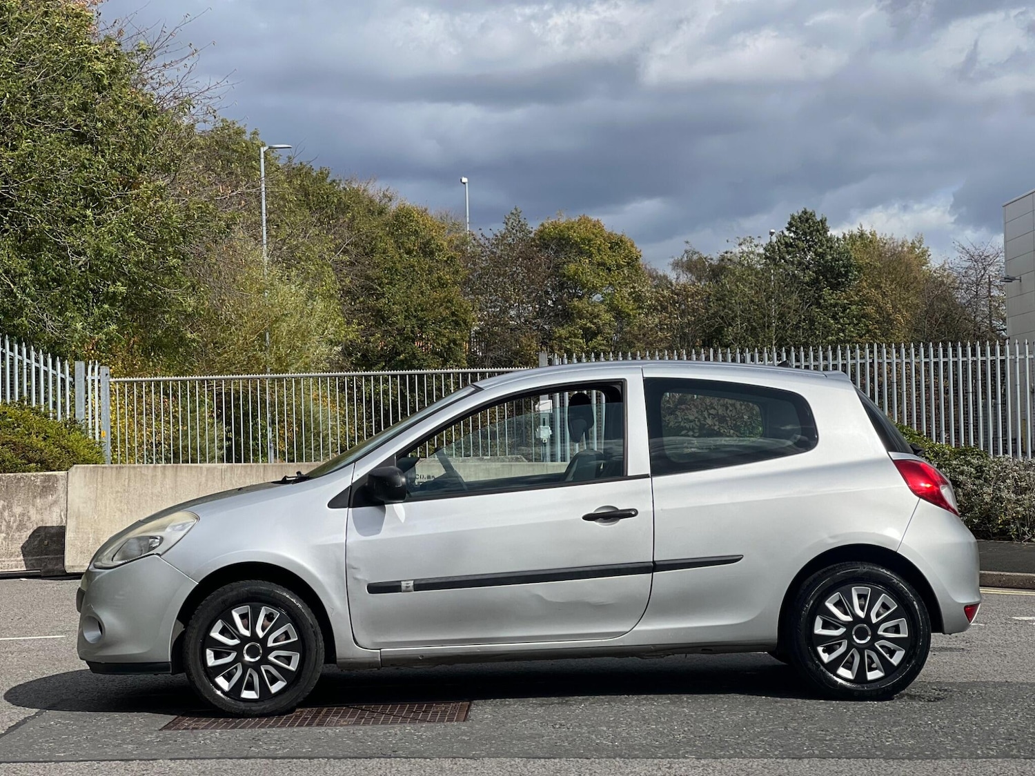 Used Renault Clio 2009 for sale - 76389048: Photo 14