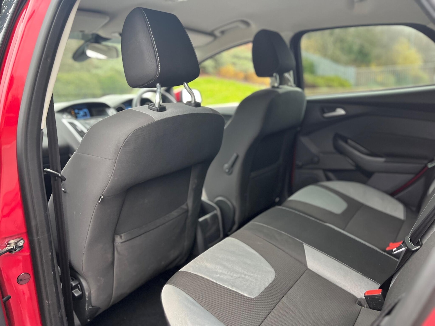 Used Ford Focus 2013 for sale - 76634098: Photo 22