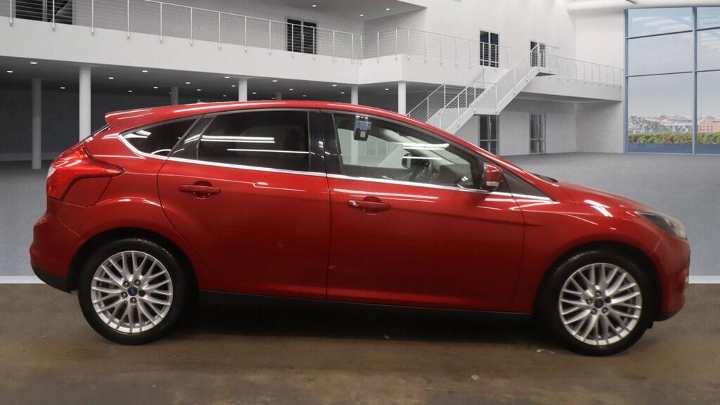 Used Ford Focus 2013 for sale - 76634098: Photo 5