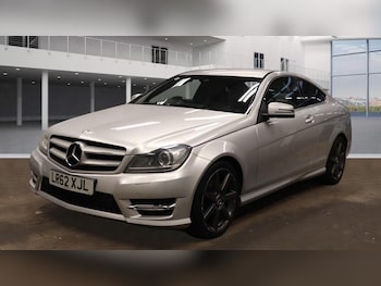 Used Mercedes-Benz C Class 2012 for sale - 76440612: Photo