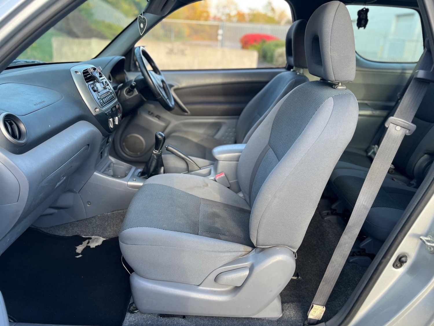 Used Toyota RAV4 2002 for sale - 76378067: Photo 18