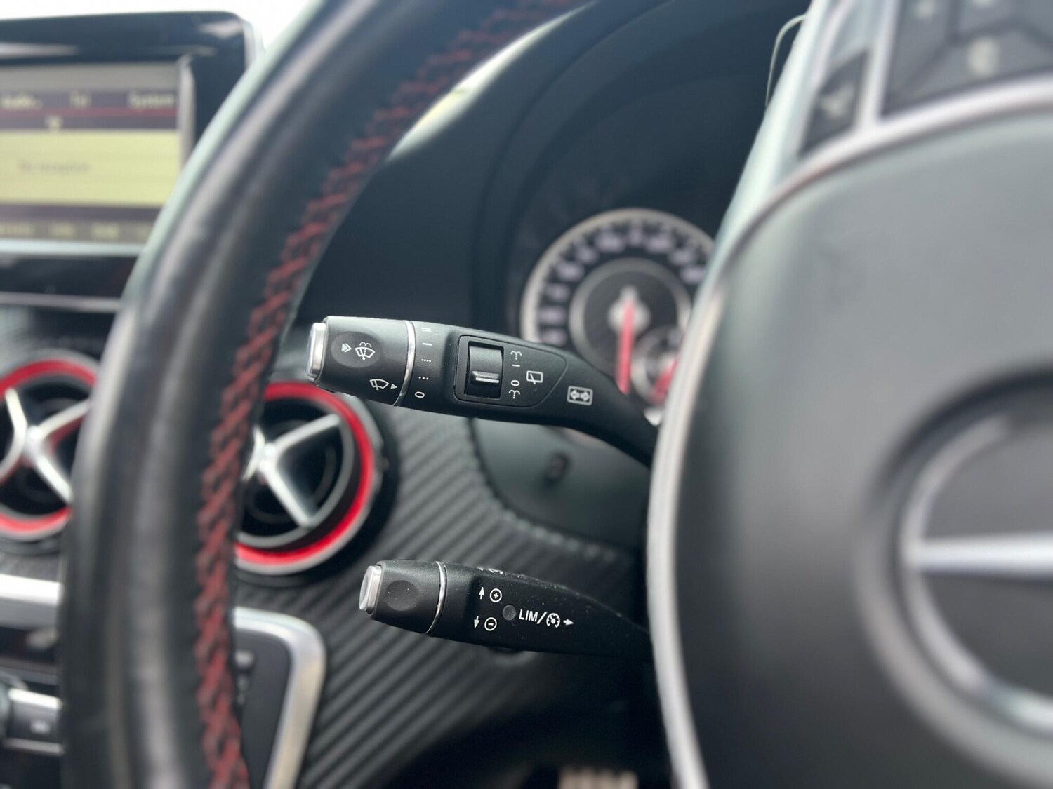 Used Mercedes-Benz A-Class 2015 for sale - 76765507: Photo 29