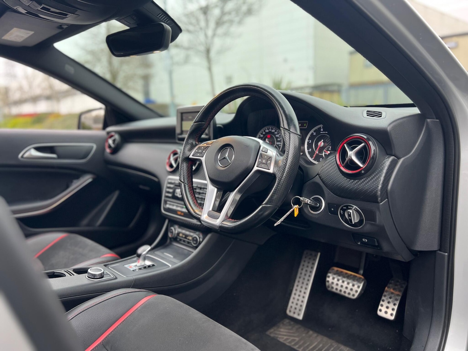 Used Mercedes-Benz A-Class 2015 for sale - 76765507: Photo 7