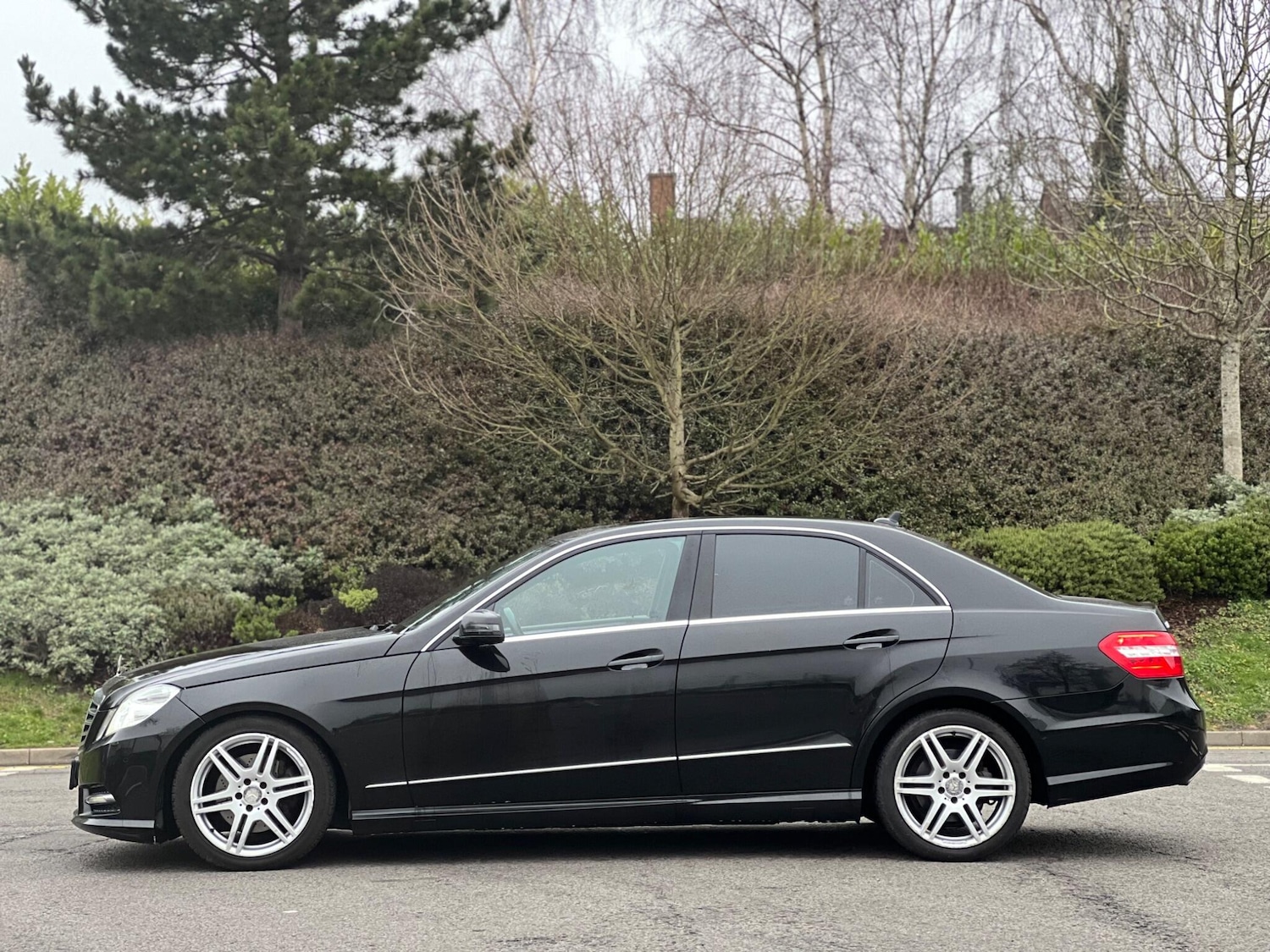 Used Mercedes-Benz E Class 2013 for sale - 77982278: Photo 15