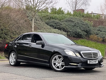 Used Mercedes-Benz E Class 2013 for sale - 77982278: Photo