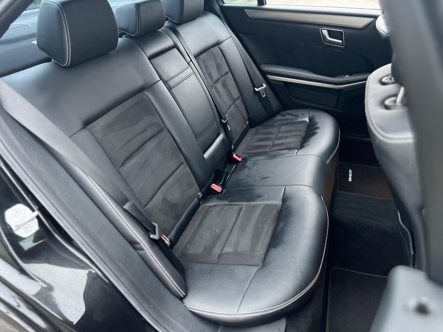 Used Mercedes-Benz E Class 2013 for sale - 77982278: Photo 24