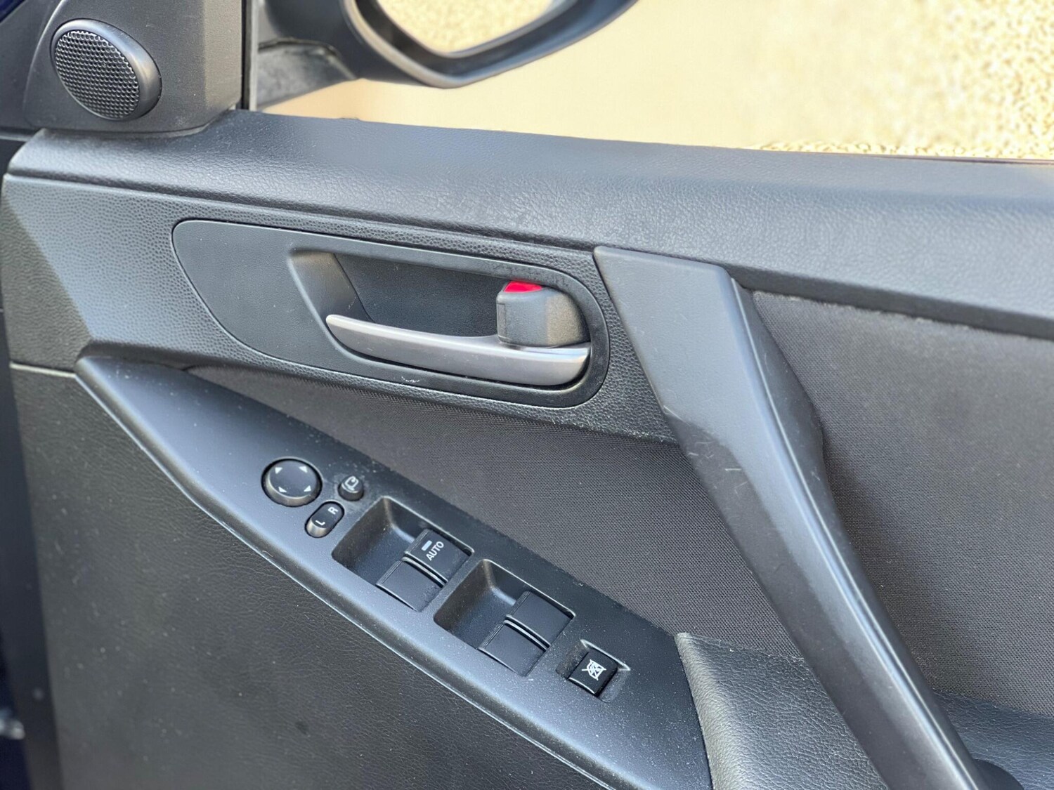 Used Mazda Mazda3 for sale - 77724048: Photo 39