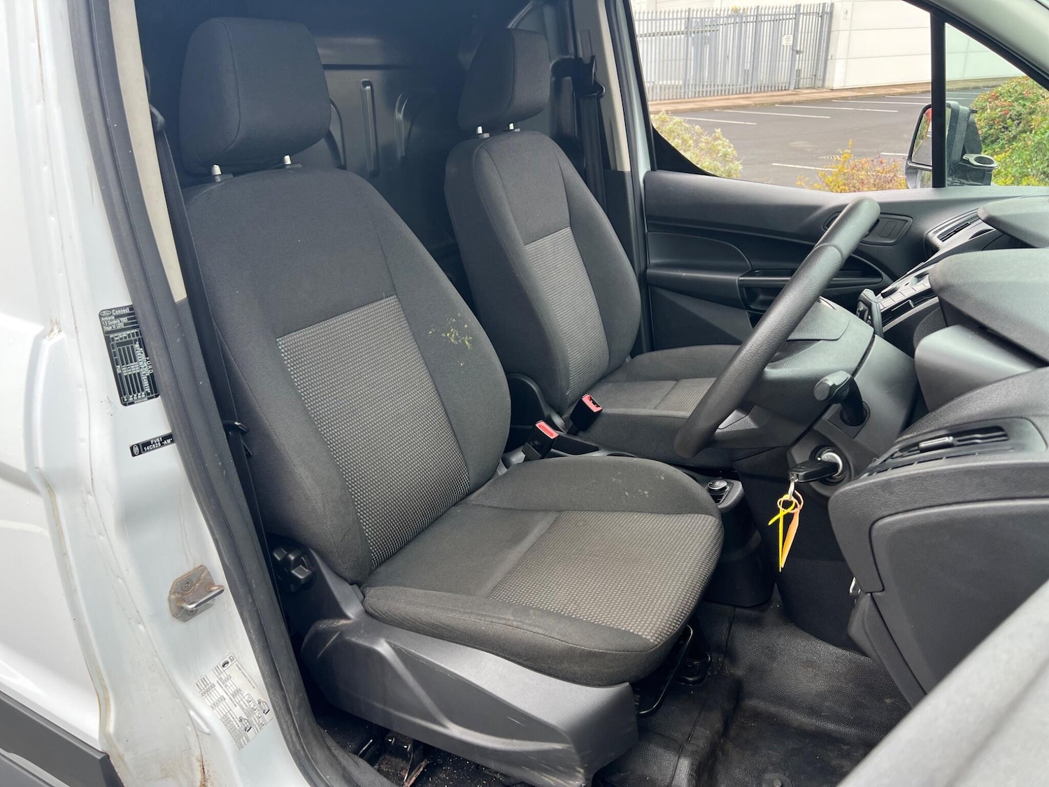 Used Ford Transit Connect 2018 for sale - 76179352: Photo 17