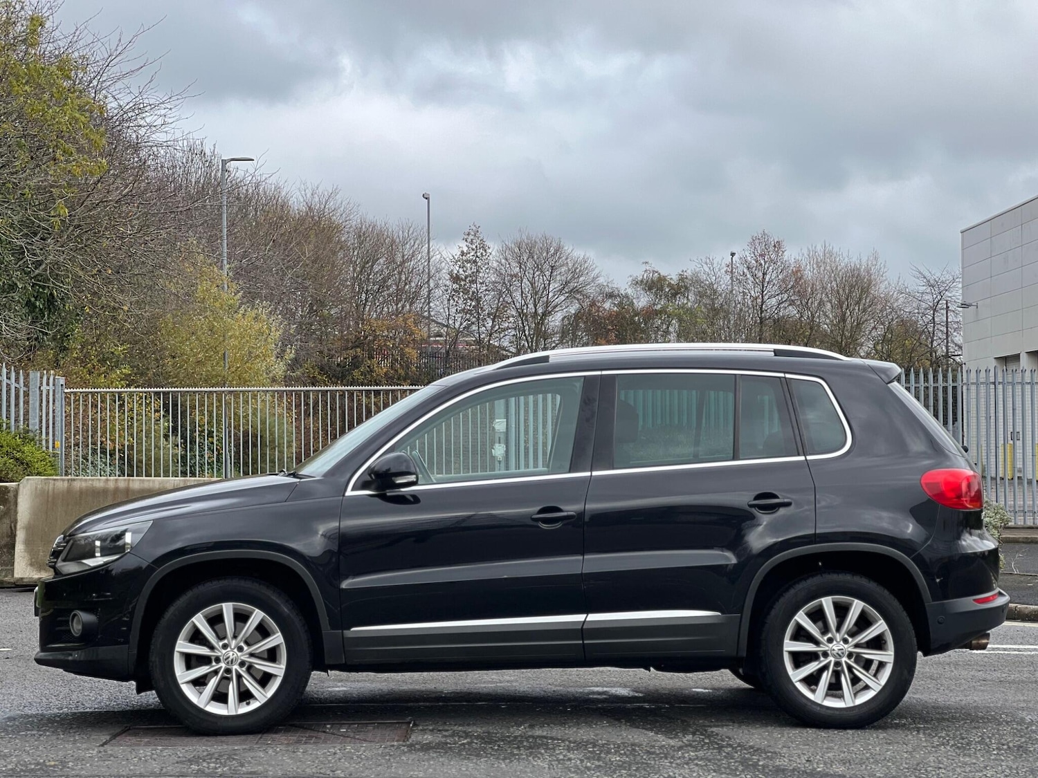 Used Volkswagen Tiguan 2012 for sale - 76456772: Photo 14