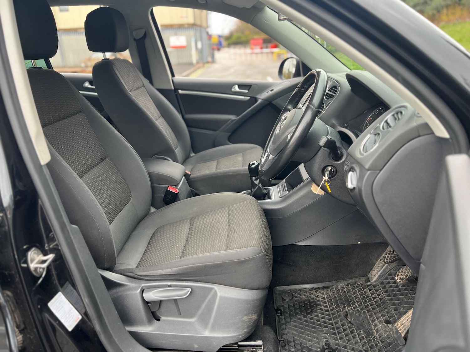 Used Volkswagen Tiguan 2012 for sale - 76456772: Photo 16