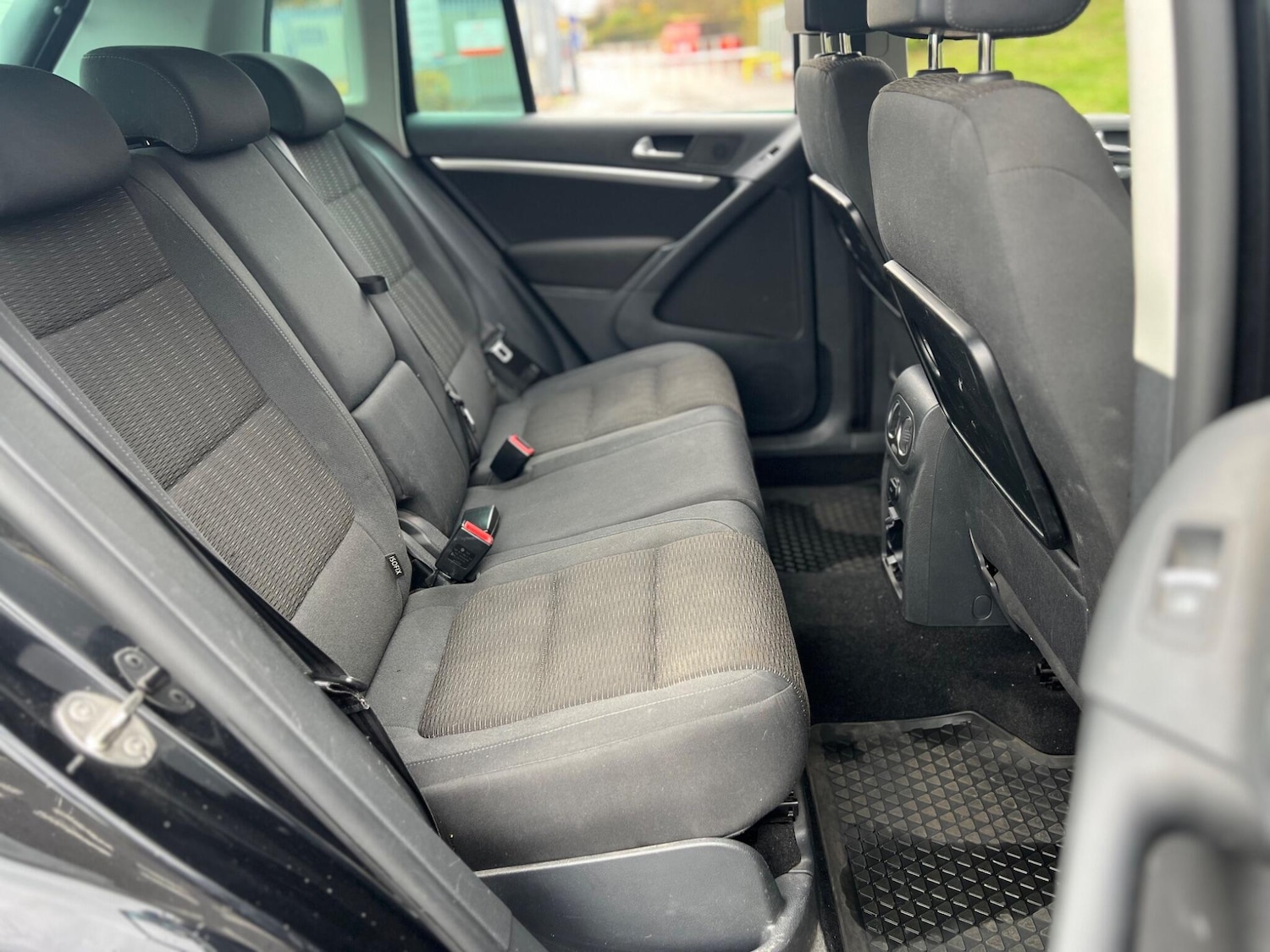 Used Volkswagen Tiguan 2012 for sale - 76456772: Photo 24