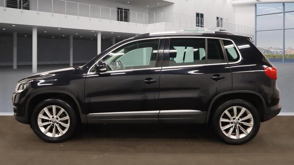 Used Volkswagen Tiguan 2012 for sale - 76456772: Photo 6