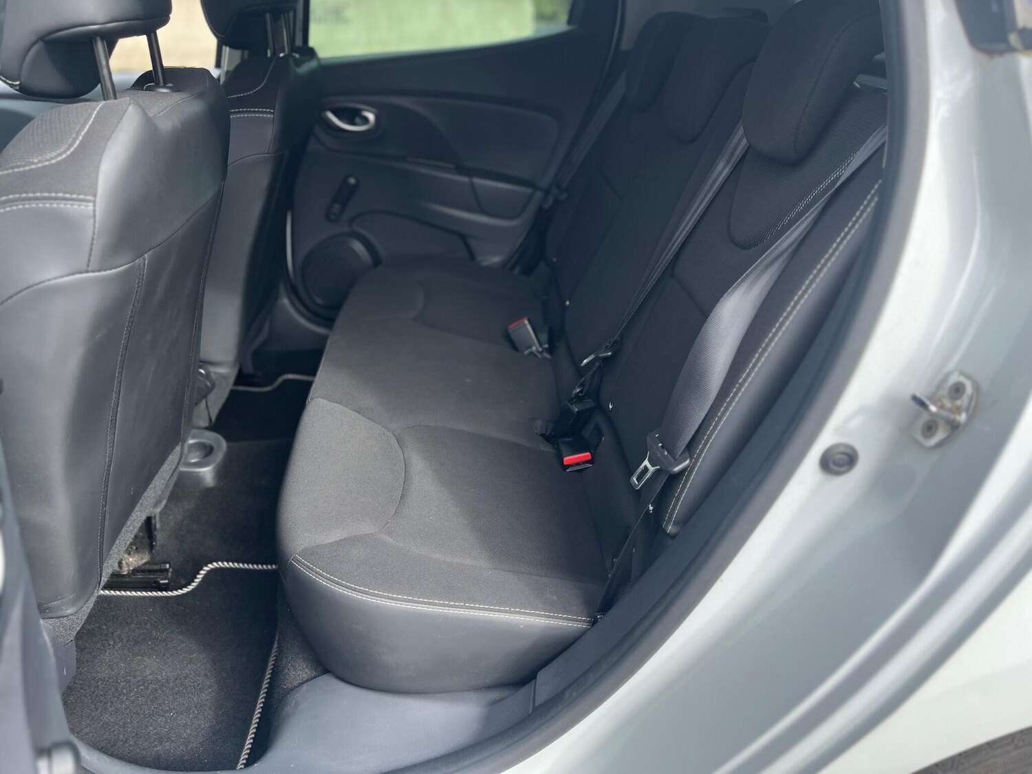 Used Renault Clio 2015 for sale - 78019285: Photo 20