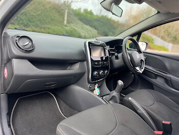 Used Renault Clio 2015 for sale - 78019285: Photo