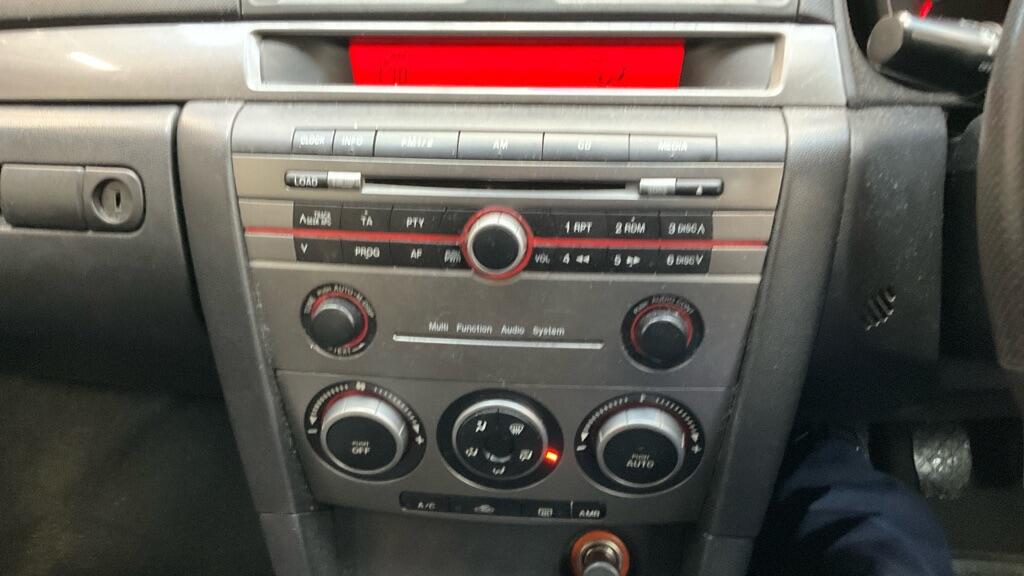 Used Mazda Mazda3 for sale - 77824401: Photo 11