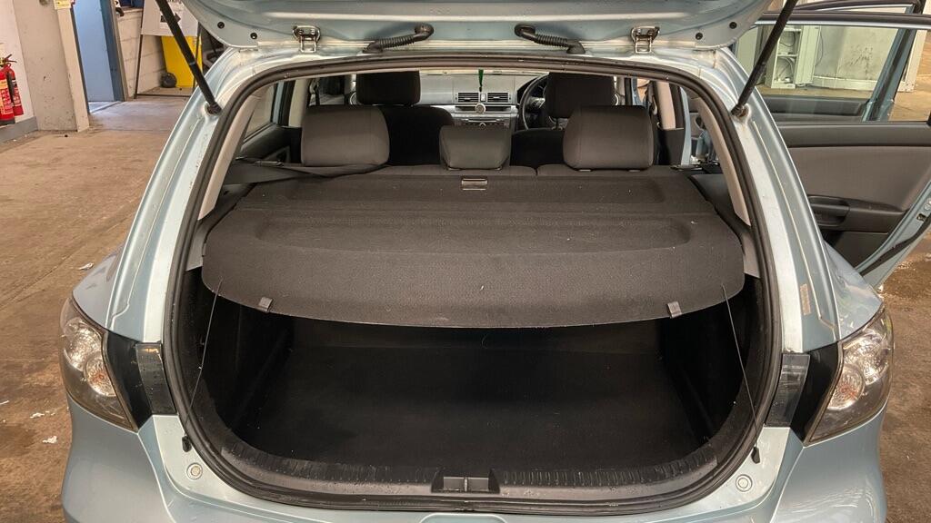 Used Mazda Mazda3 for sale - 77824401: Photo 7