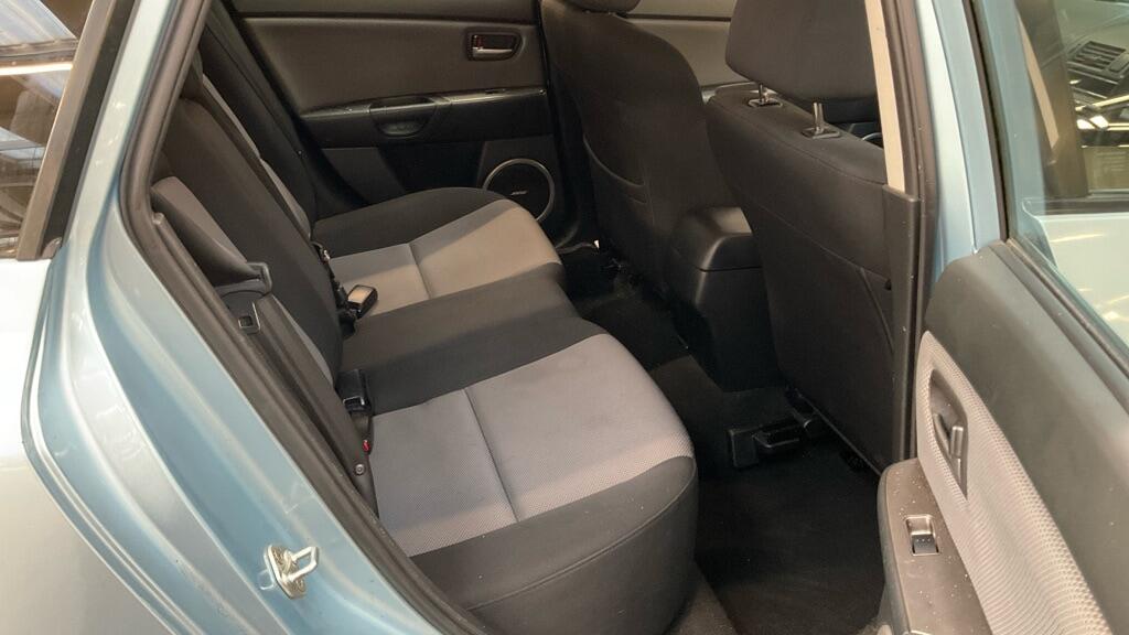 Used Mazda Mazda3 for sale - 77824401: Photo 8