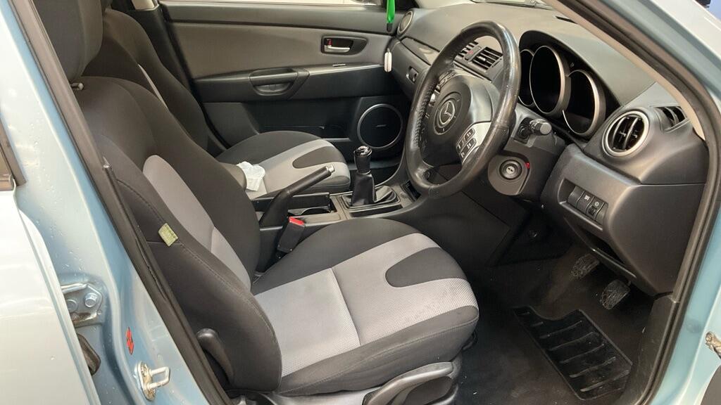 Used Mazda Mazda3 for sale - 77824401: Photo 9