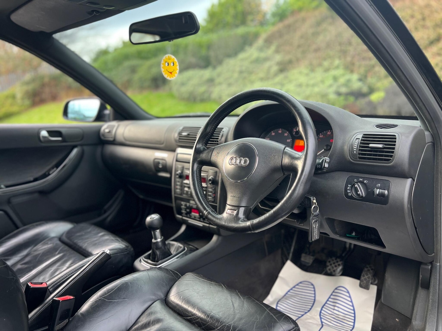 Used Audi A3 2001 for sale - 76866031: Photo 6