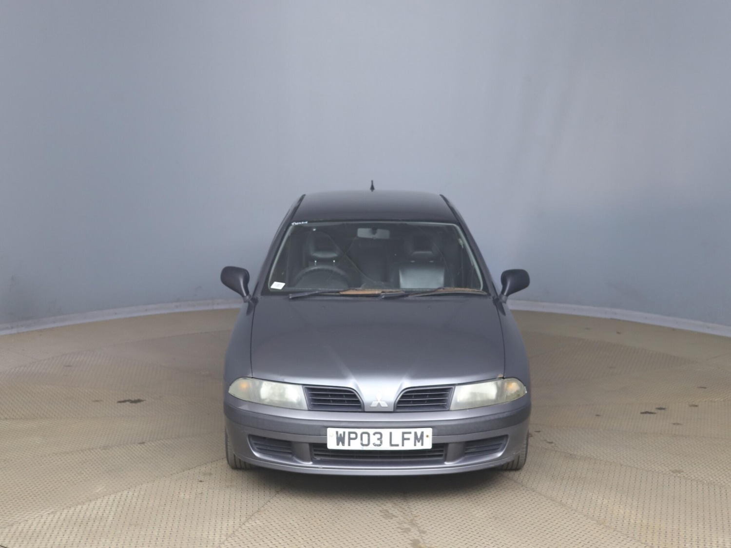 Used Mitsubishi Carisma for sale - 77977665: Photo 2