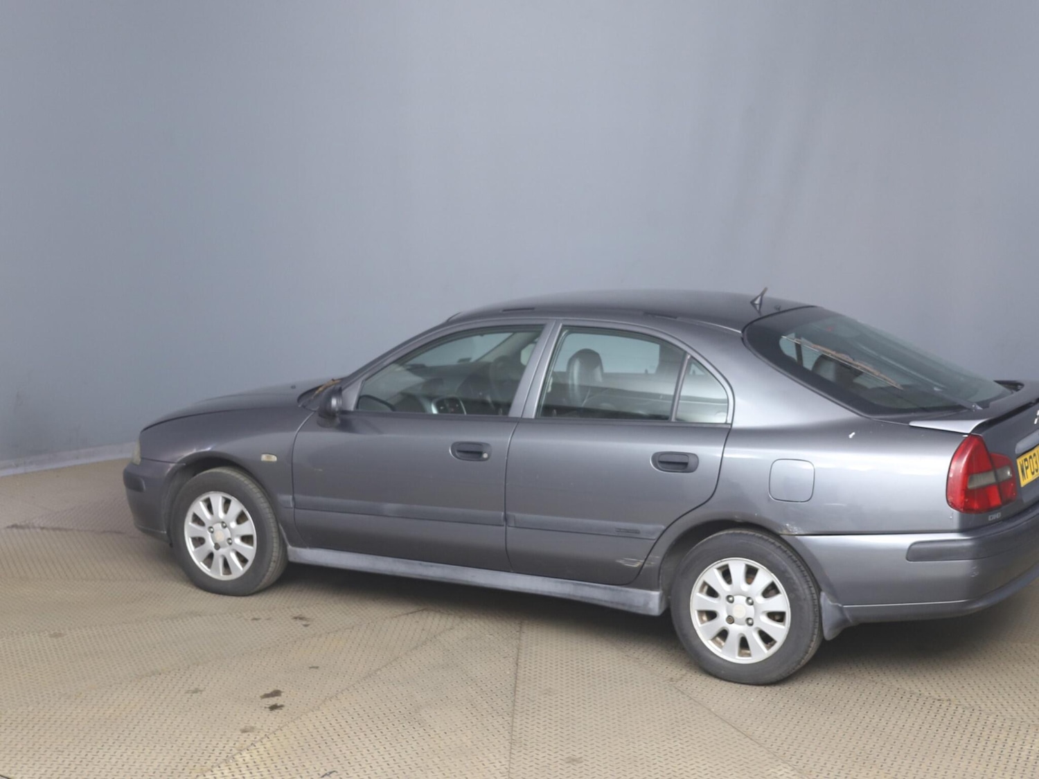 Used Mitsubishi Carisma for sale - 77977665: Photo 7