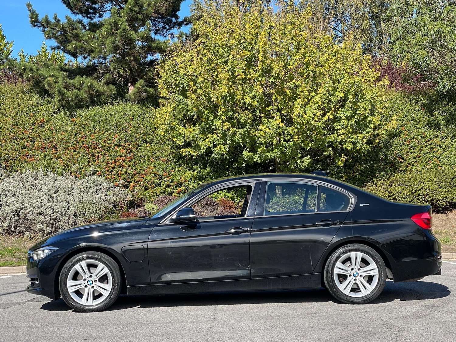 Used BMW 3 Series 2017 for sale - 76043209: Photo 15