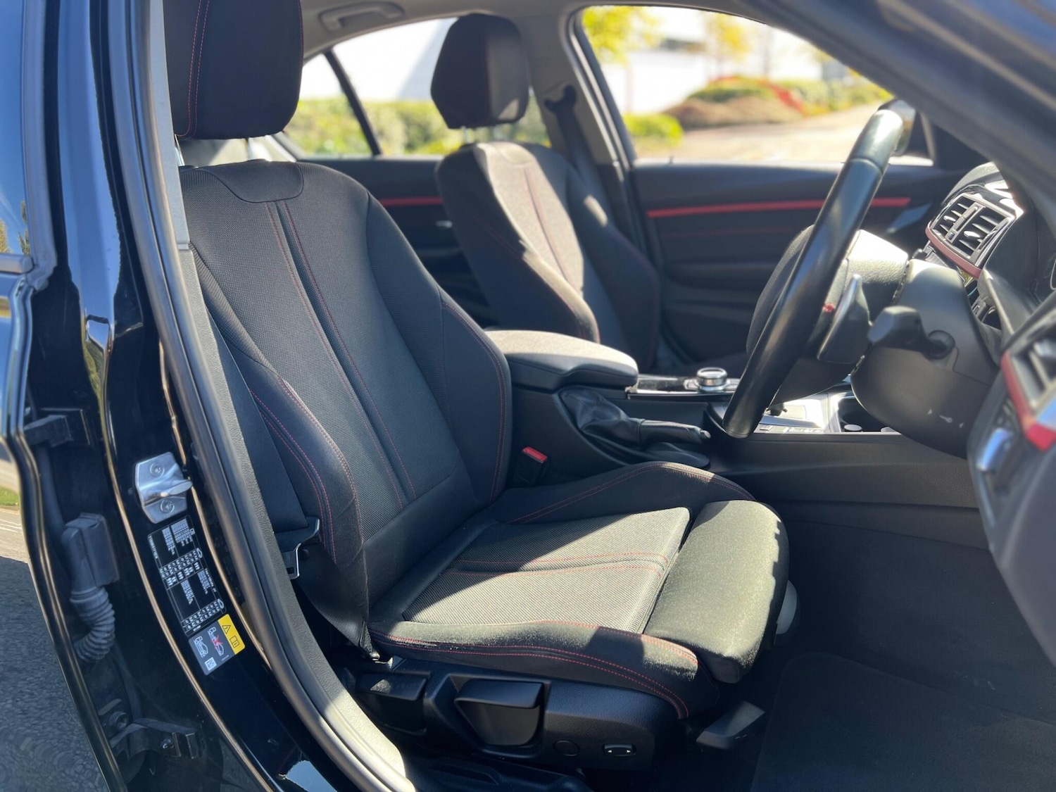 Used BMW 3 Series 2017 for sale - 76043209: Photo 18