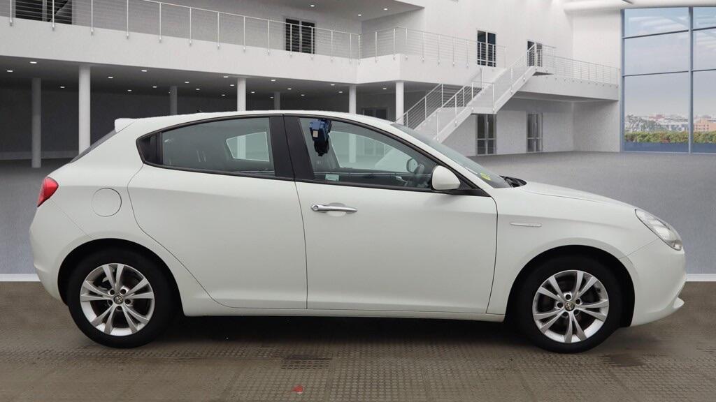 Used Alfa Romeo Giulietta 2014 for sale - 76898950: Photo 5