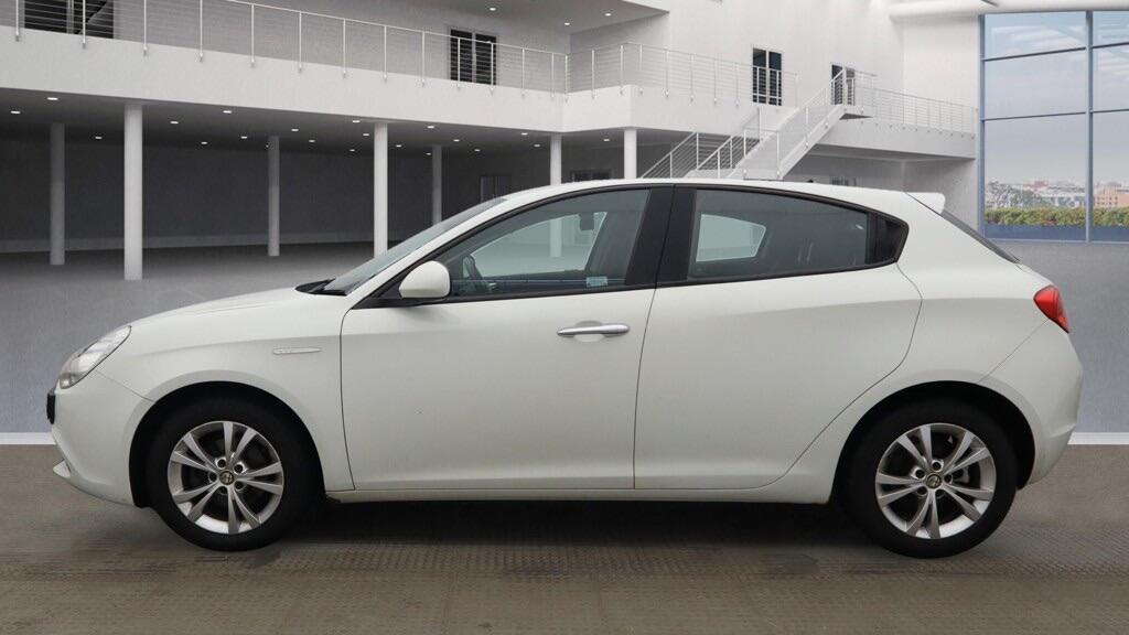 Used Alfa Romeo Giulietta 2014 for sale - 76898950: Photo 6