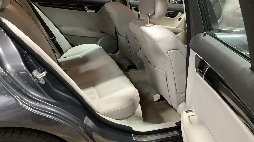 Used Mercedes-Benz C Class 2009 for sale - 77345603: Photo 6