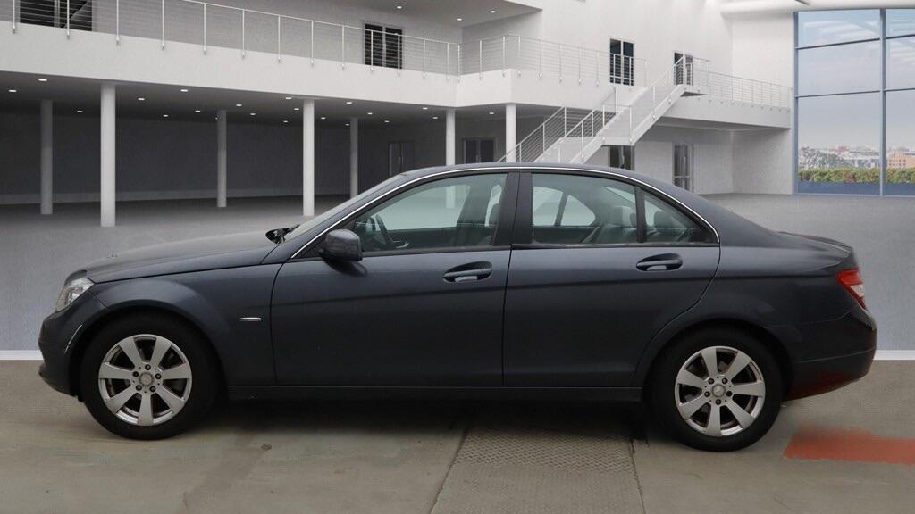Used Mercedes-Benz C Class 2009 for sale - 77345603: Photo 7