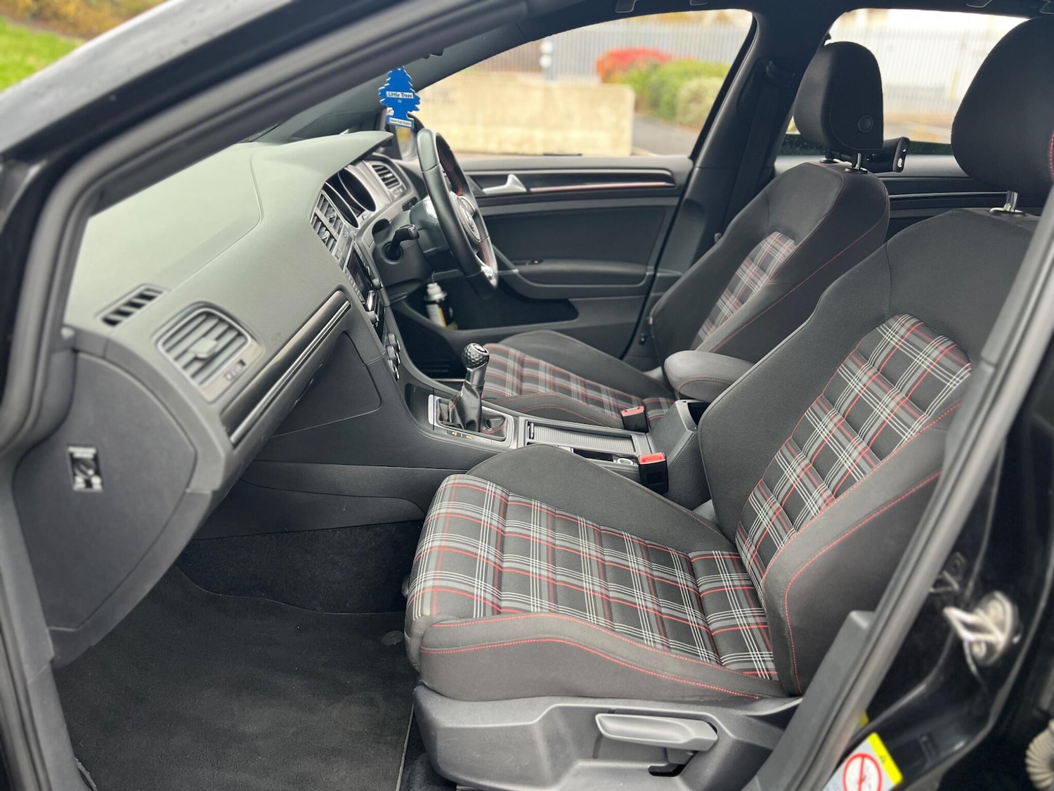 Used Volkswagen Golf 2013 for sale - 76765897: Photo 18