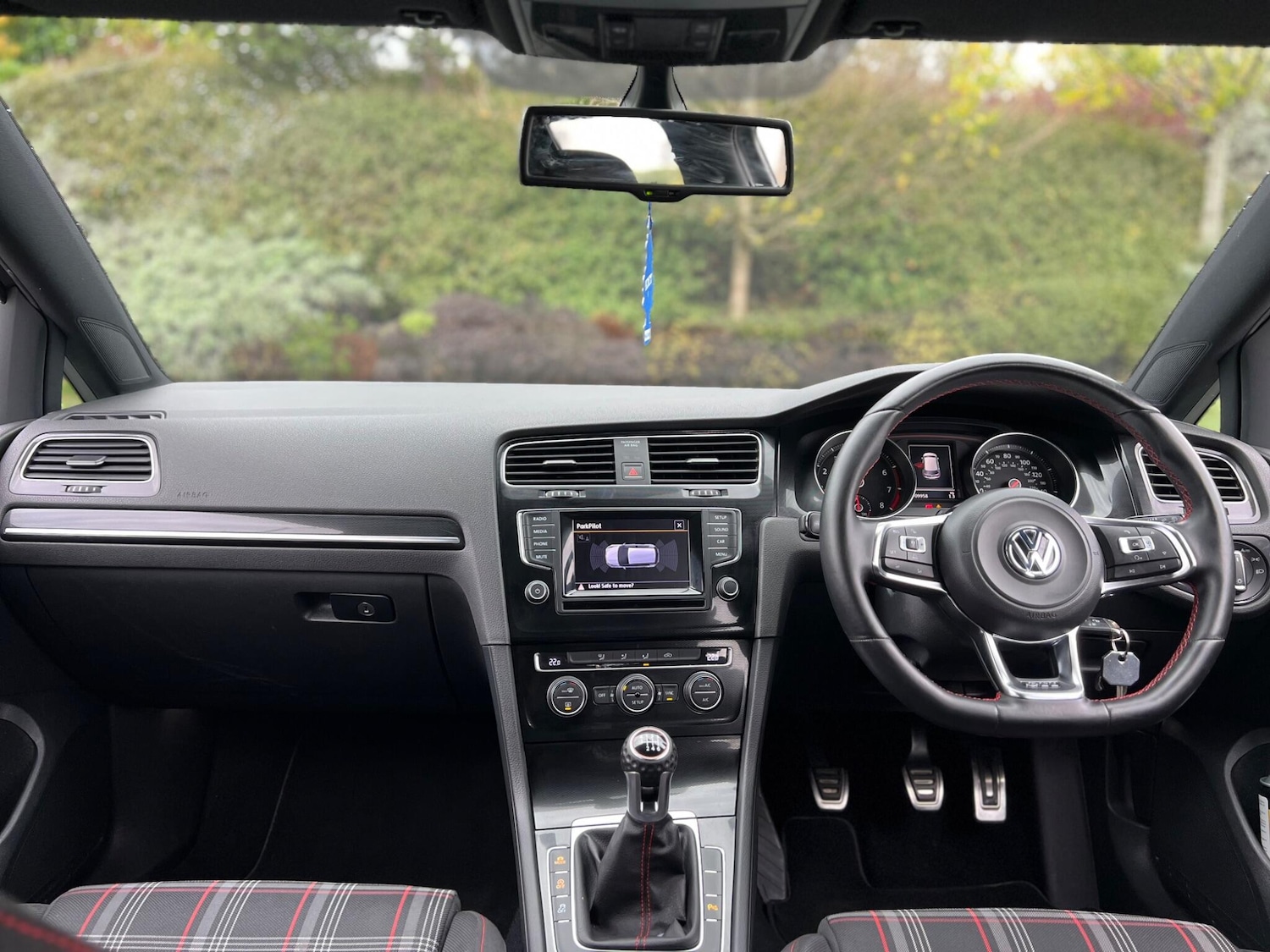 Used Volkswagen Golf 2013 for sale - 76765897: Photo 4