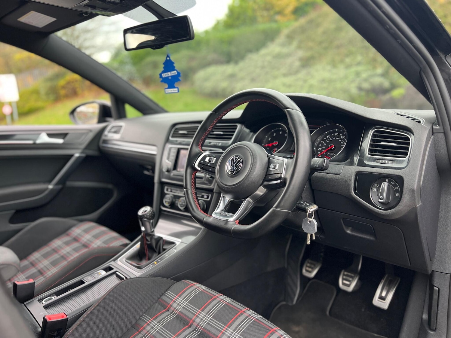 Used Volkswagen Golf 2013 for sale - 76765897: Photo 7