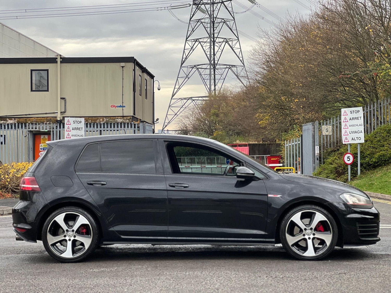 Used Volkswagen Golf 2013 for sale - 76765897: Photo 9