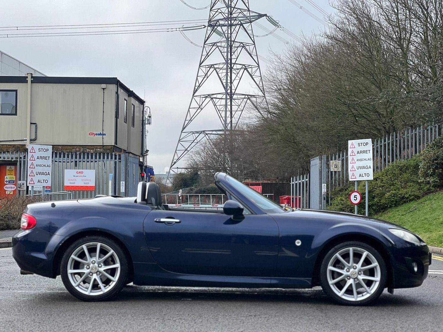 Used Mazda MX-5 2010 for sale - 77229791: Photo 9