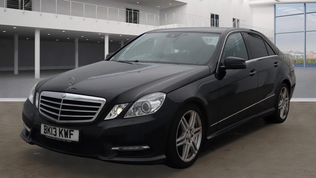 Used Mercedes-Benz E Class 2013 for sale - 77290527: Photo 2