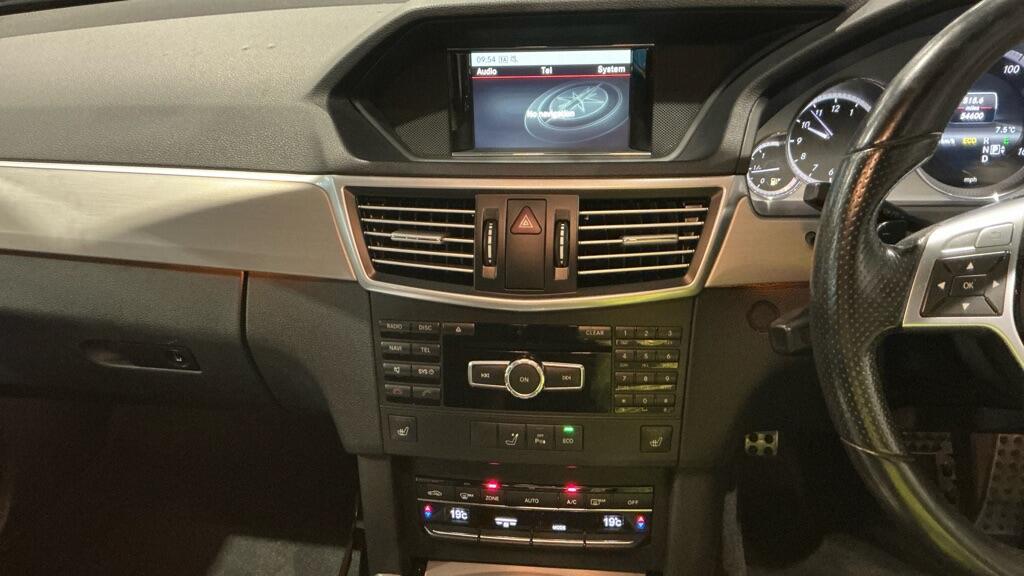 Used Mercedes-Benz E Class 2013 for sale - 77290527: Photo 4