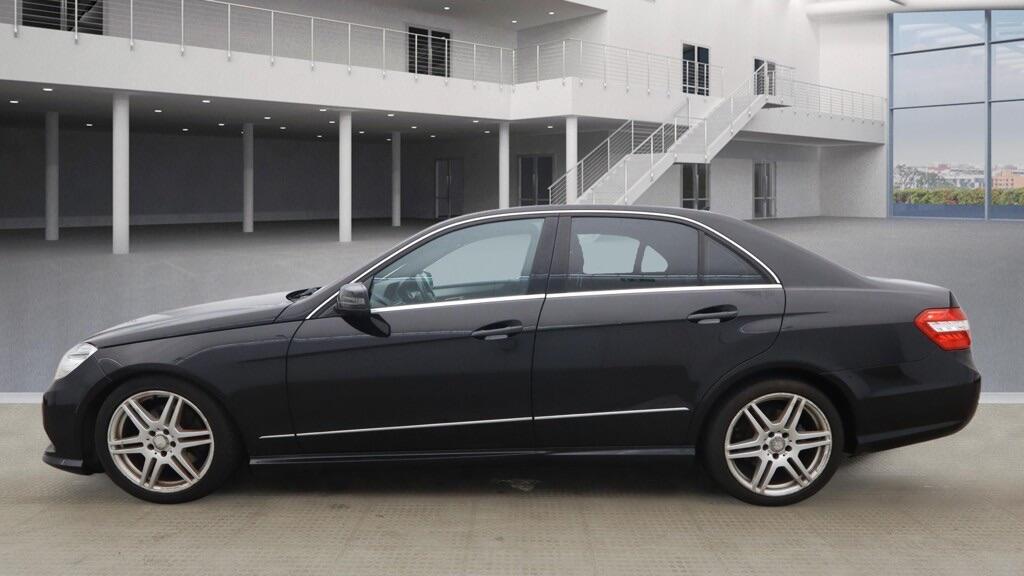 Used Mercedes-Benz E Class 2013 for sale - 77290527: Photo 6