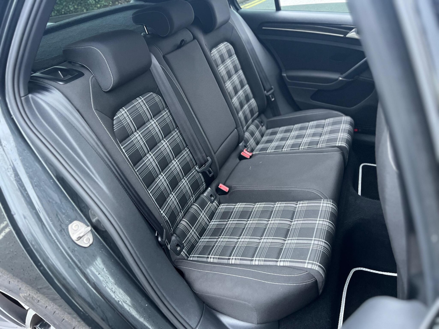 Used Volkswagen Golf 2015 for sale - 77029995: Photo 24