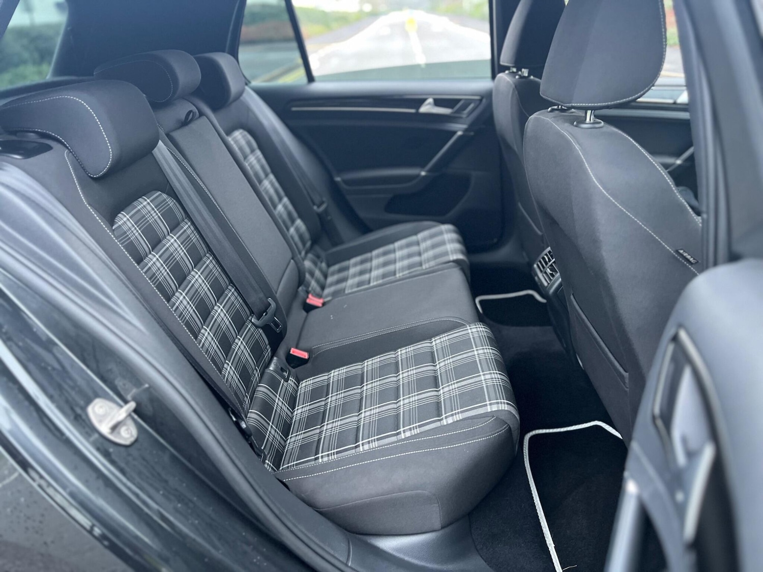 Used Volkswagen Golf 2015 for sale - 77029995: Photo 25