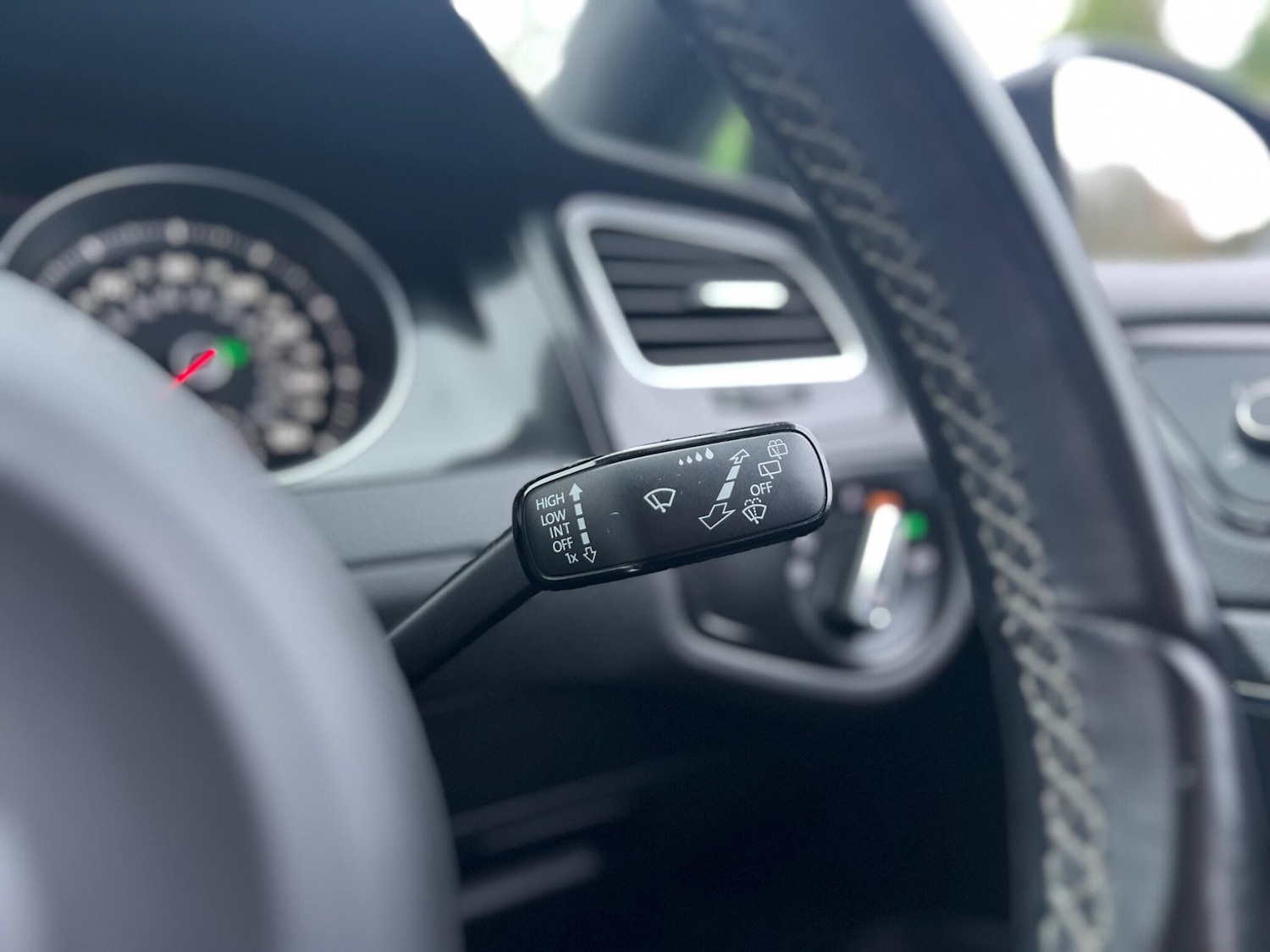 Used Volkswagen Golf 2015 for sale - 77029995: Photo 27