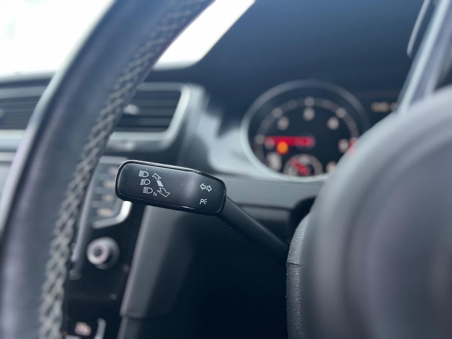 Used Volkswagen Golf 2015 for sale - 77029995: Photo 28