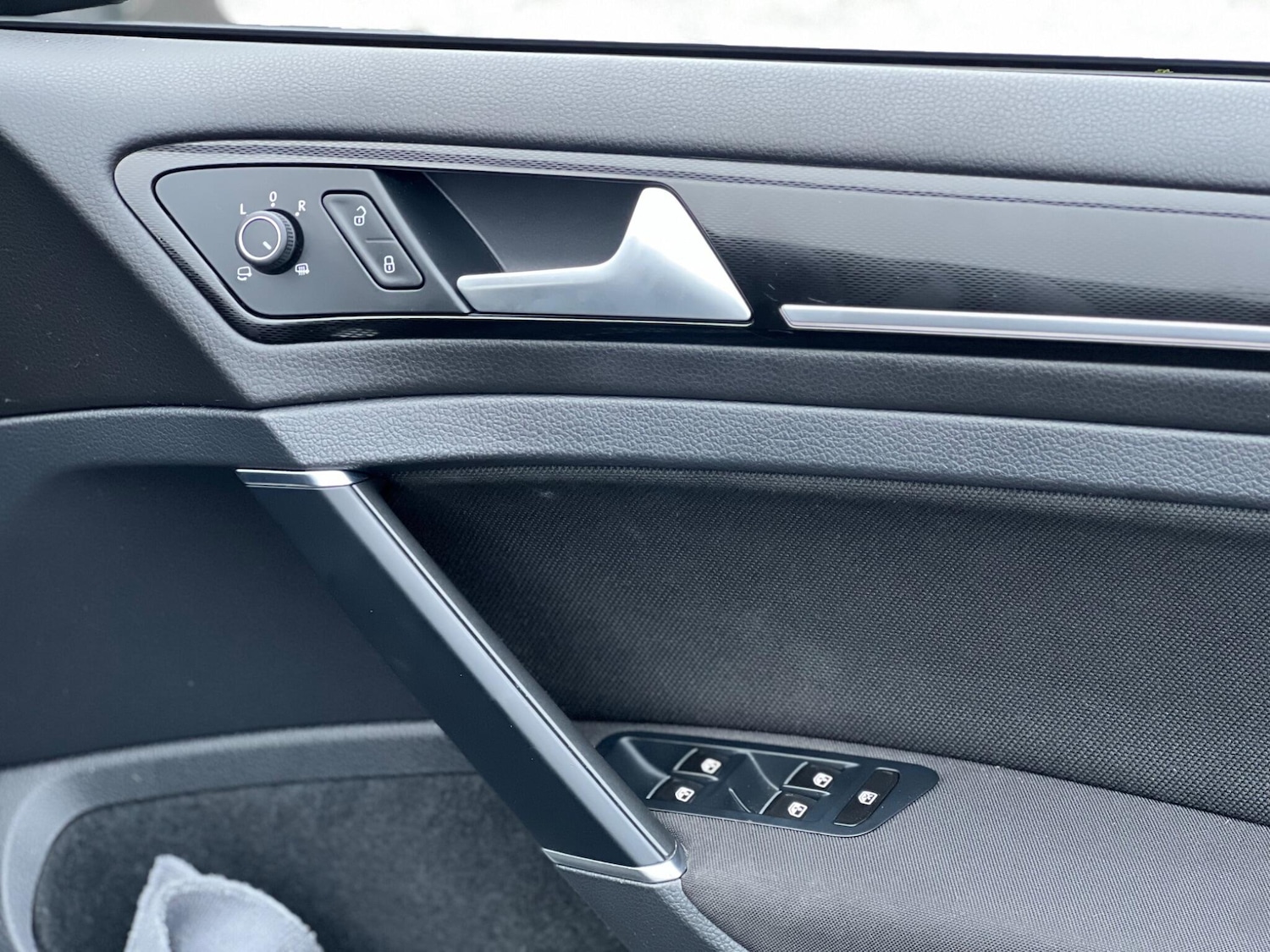 Used Volkswagen Golf 2015 for sale - 77029995: Photo 42